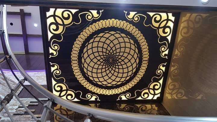 Ceiling Medallion Detail